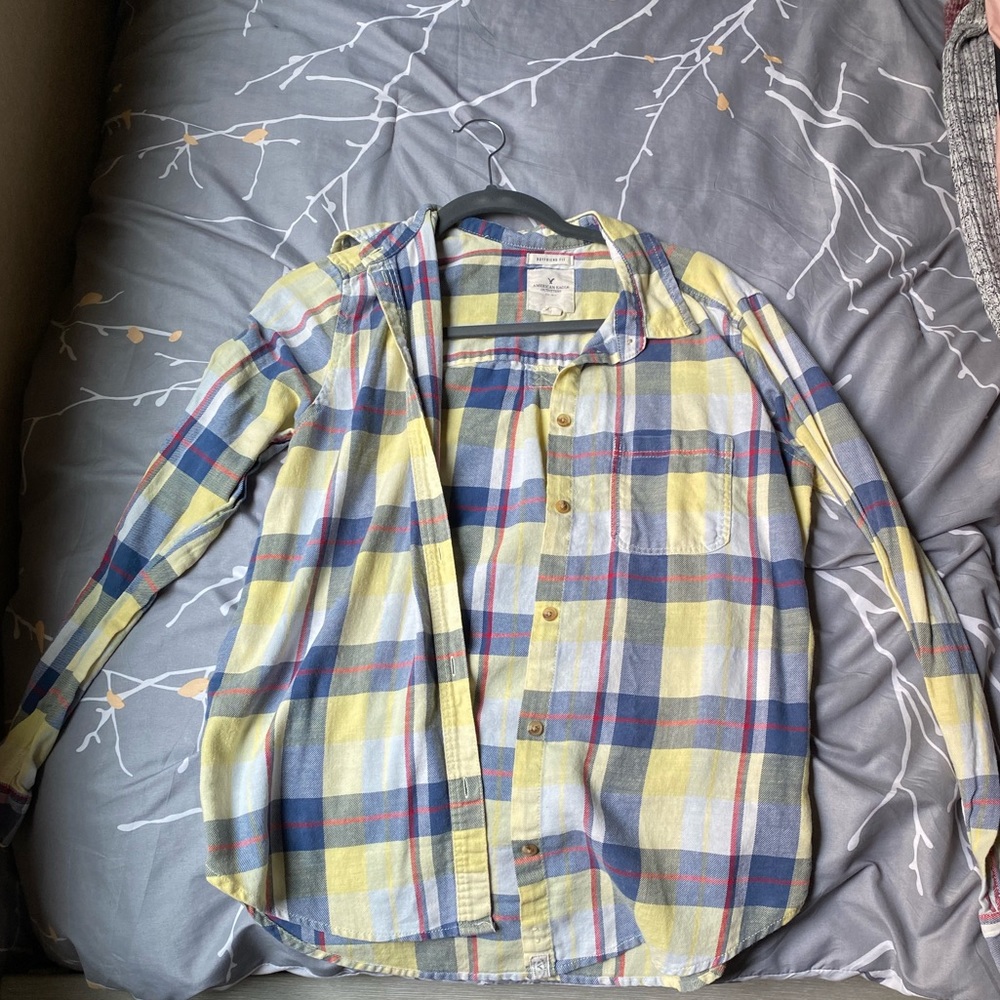 American Eagle button down